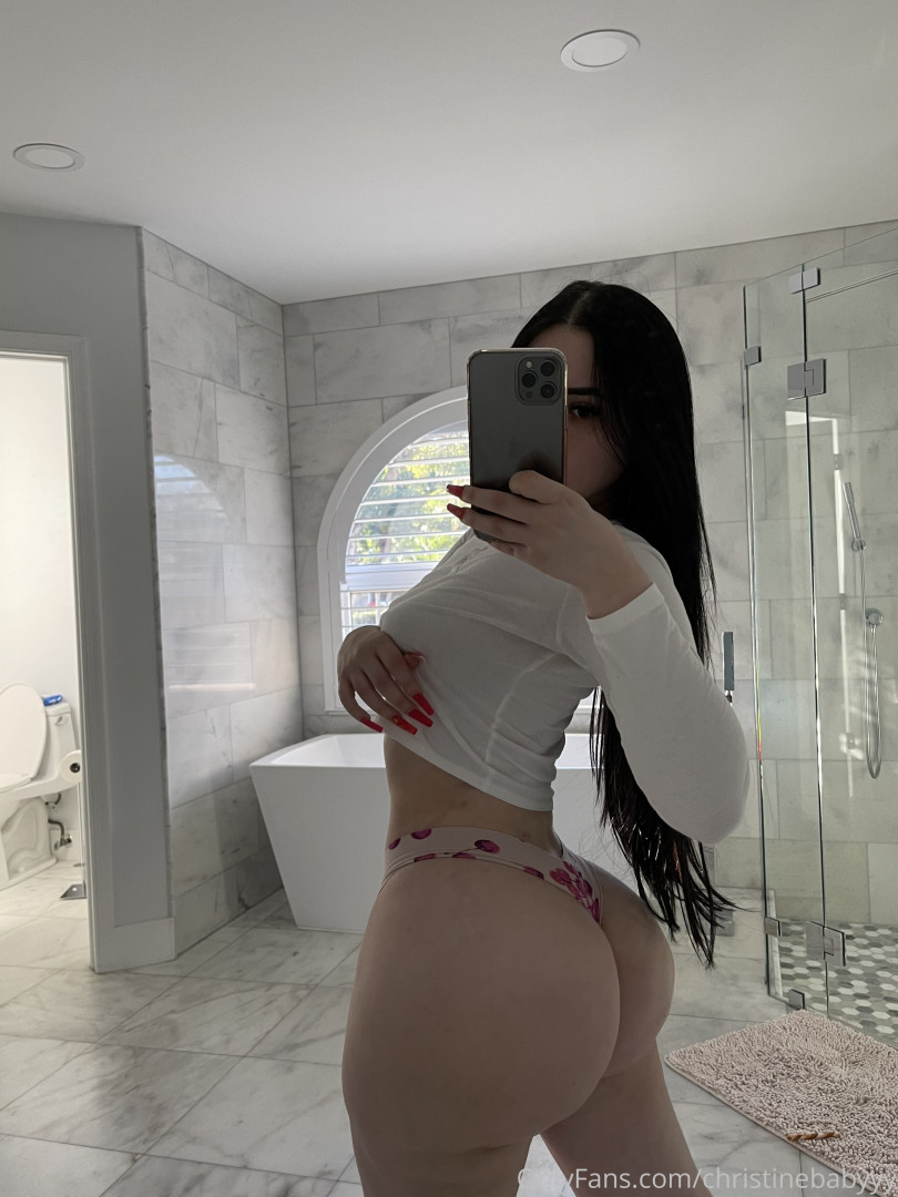 Photo by christinebabyyy published on August 29,2023 23:09:28 - BestThots