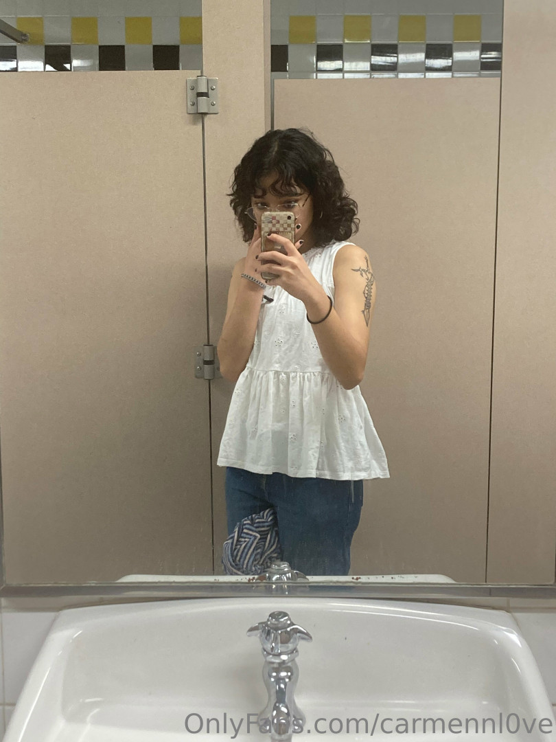 Photo by carmennl0ve published on May 29,2023 10:24:06 - BestThots