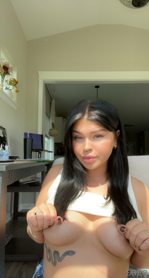 Photo by sagexoxx published on July 4,2023 14:19:13 - BestThots