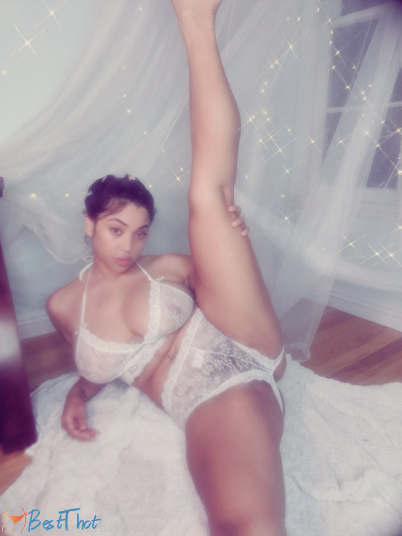 Photo by kissinghigh published on December 14,2024 14:05:54 - BestThots