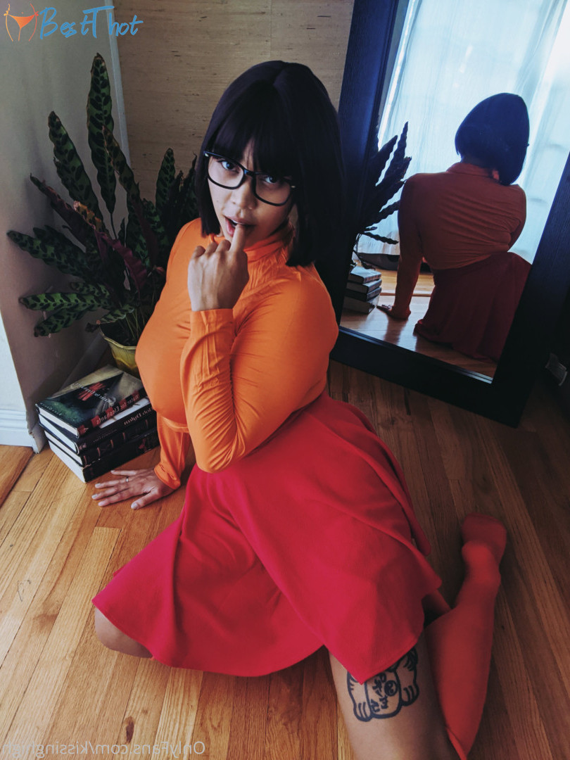 Photo by kissinghigh published on December 14,2024 16:05:03 - BestThots