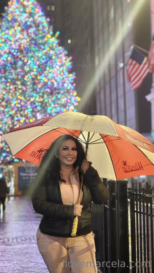 Photo by latinamilfnyc published on June 27,2023 00:05:13 - BestThots