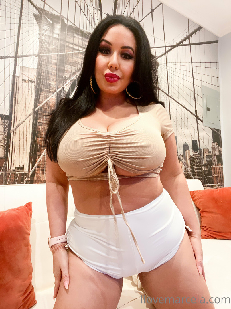 Photo by latinamilfnyc published on June 27,2023 00:07:26 - BestThots