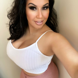 latinamilfnyc #2020373