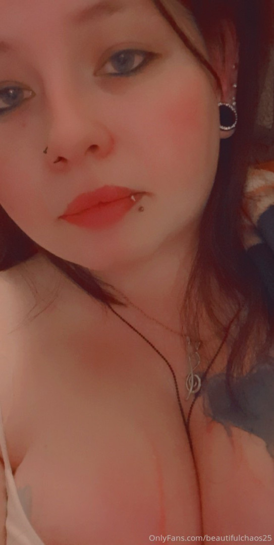 Photo by beautifulchaos25 published on October 16,2023 11:28:46 - BestThots