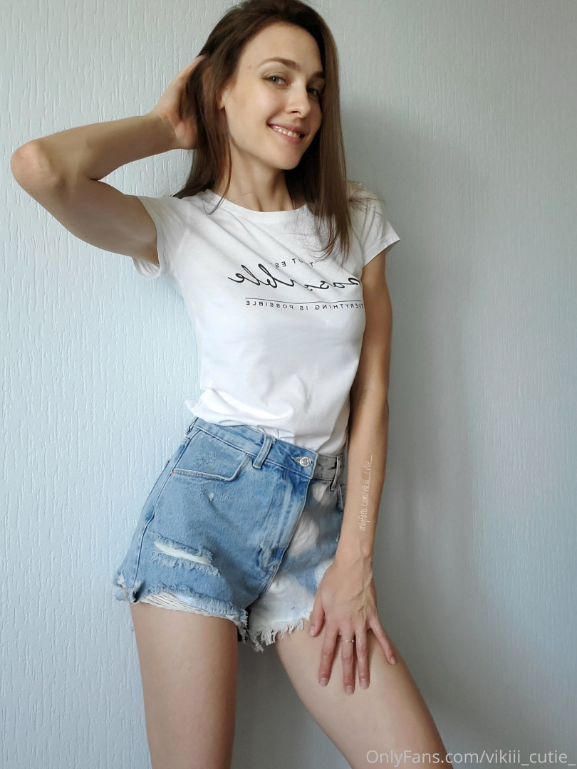 Photo by vikiii_cutie_ published on October 17,2023 04:44:44 - BestThots
