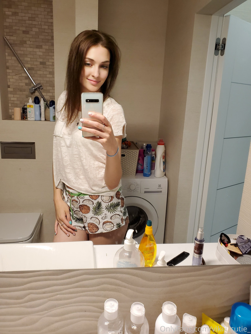 Photo by vikiii_cutie_ published on October 17,2023 04:44:47 - BestThots