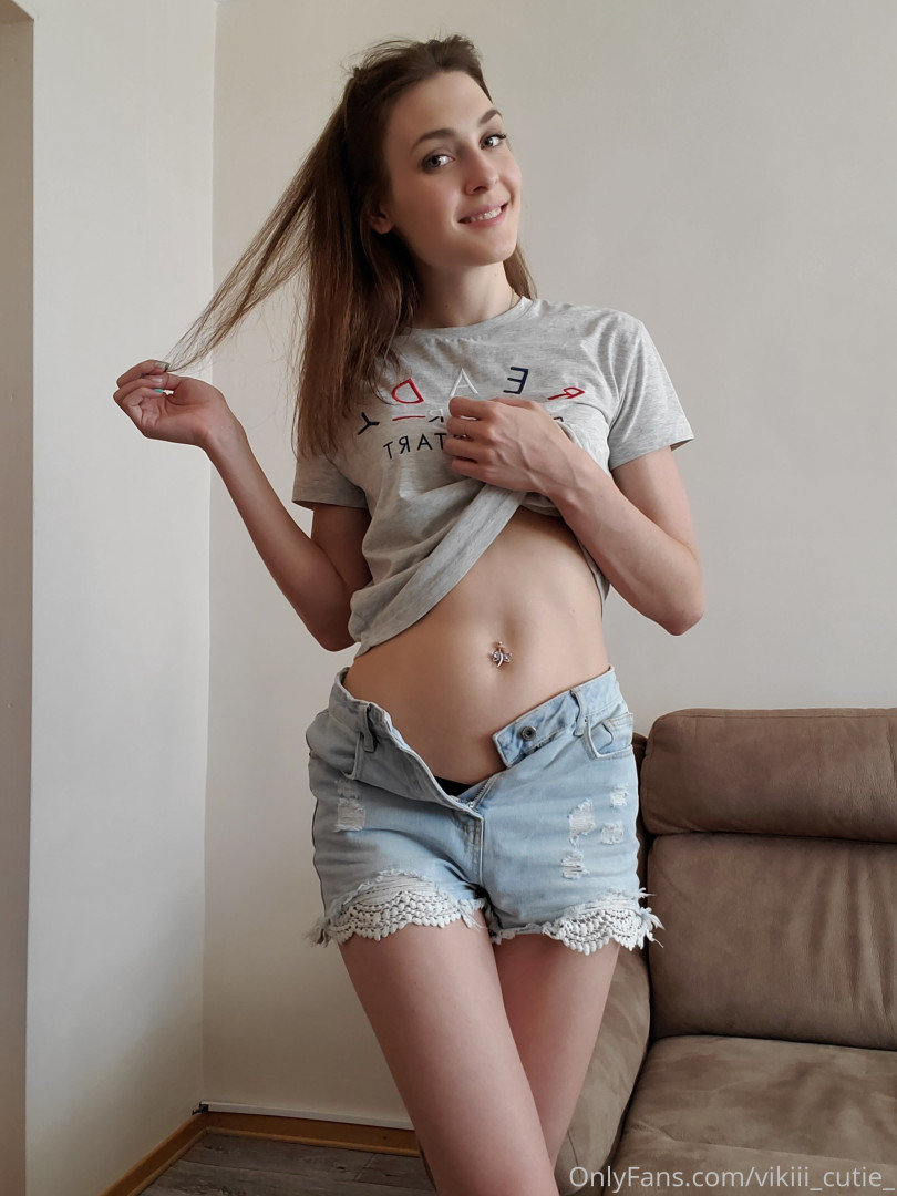 Photo by vikiii_cutie_ published on October 17,2023 04:47:23 - BestThots