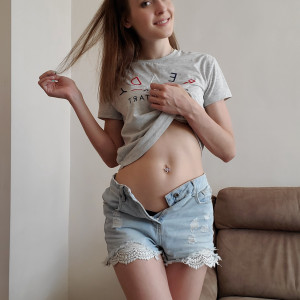 vikiii_cutie_ #7608750