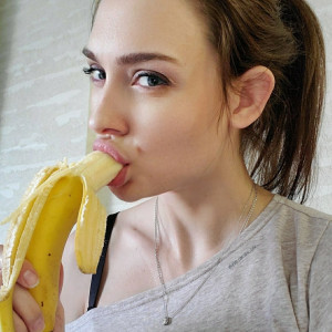 vikiii_cutie_ #7609594