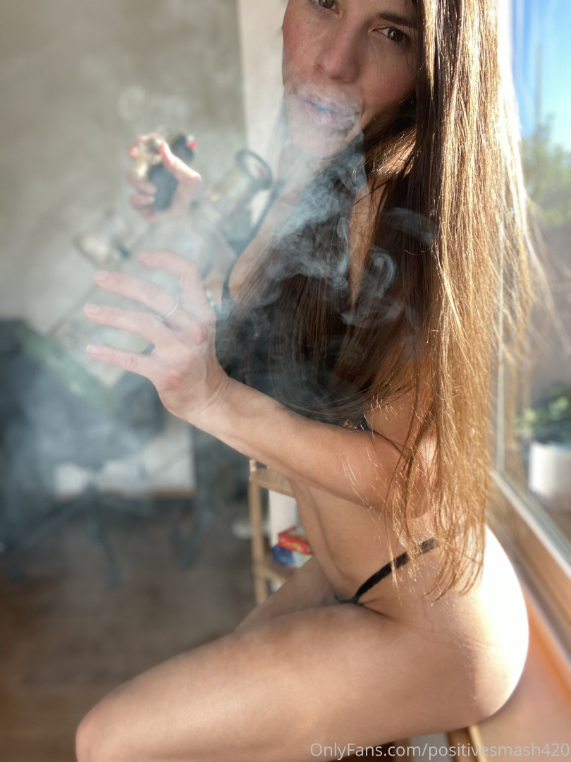 Photo by positivesmash420 published on June 15,2023 03:39:02 - BestThots