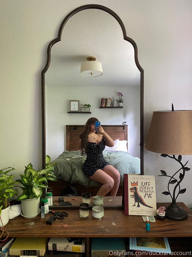 Photo by duckfanaccount published on October 13,2023 07:52:59 - BestThots