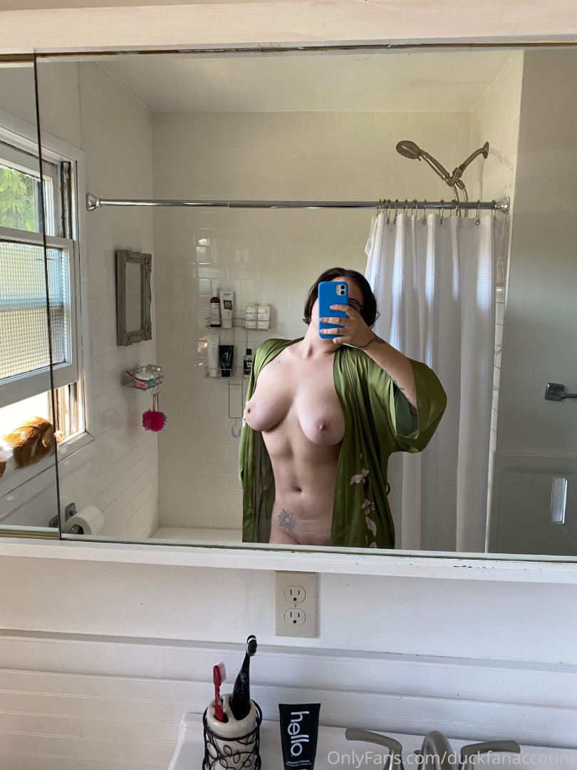 Photo by duckfanaccount published on October 13,2023 08:41:00 - BestThots