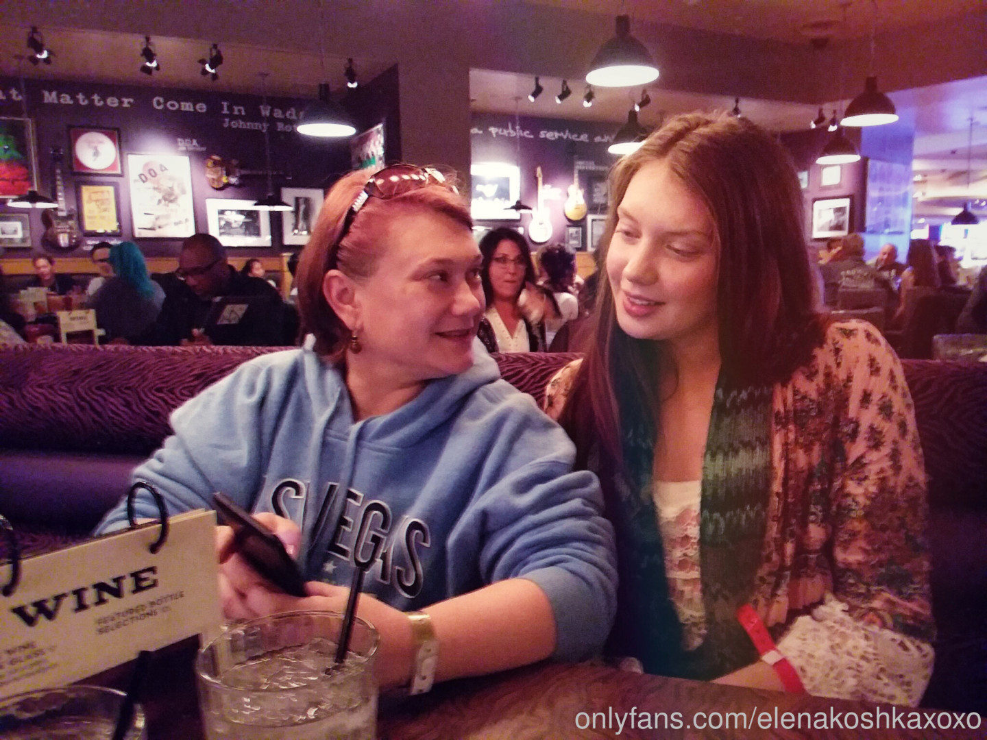 Photo by elenakoshkaxoxo published on January 14,2024 21:56:23 - BestThots