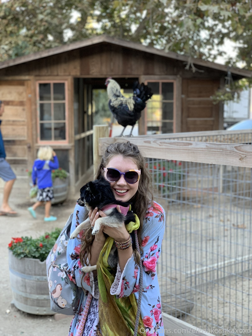 Photo by elenakoshkaxoxo published on January 14,2024 21:56:36 - BestThots