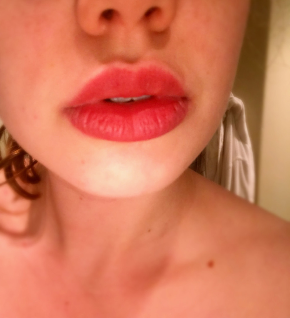 Photo by elenakoshkaxoxo published on January 14,2024 21:57:08 - BestThots