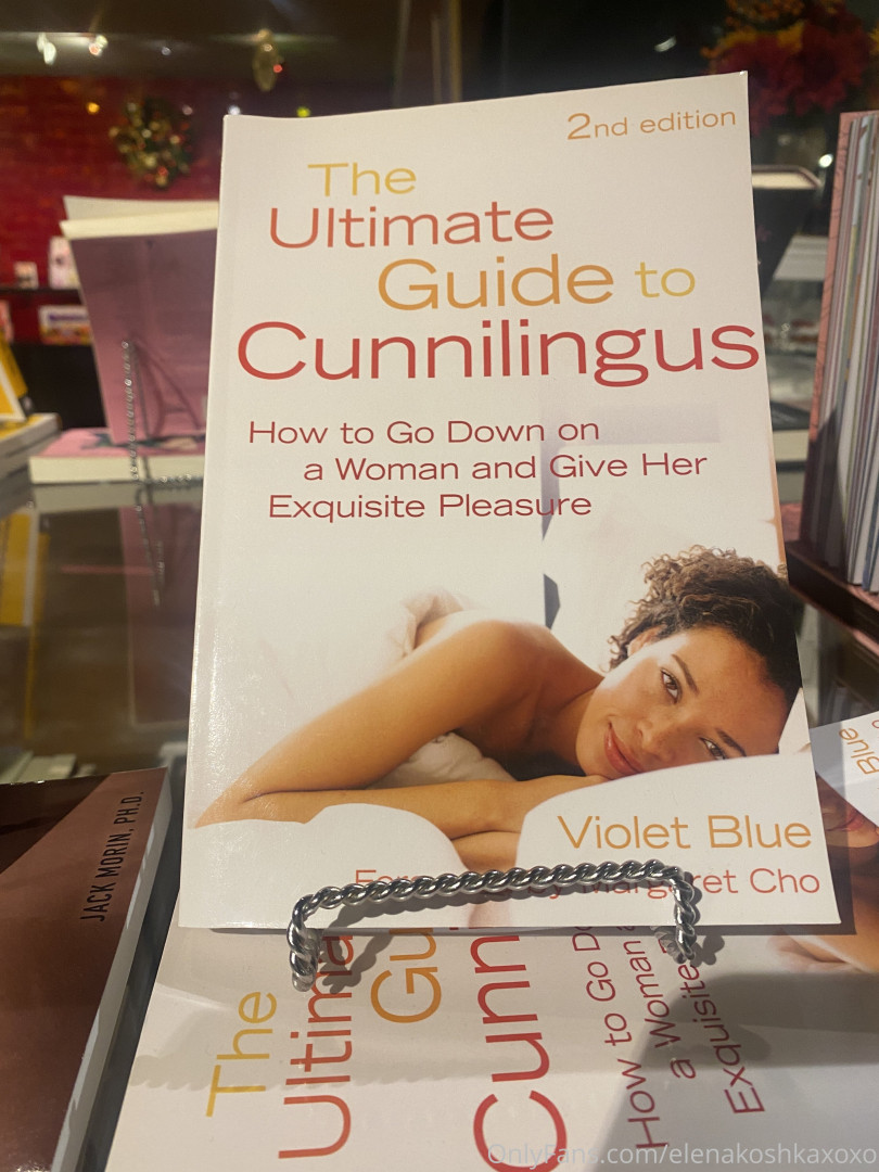 Photo by elenakoshkaxoxo published on January 14,2024 21:59:28 - BestThots