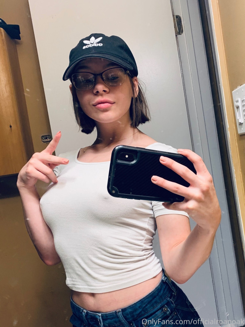Photo by queenofquinn published on October 16,2023 11:54:04 - BestThots