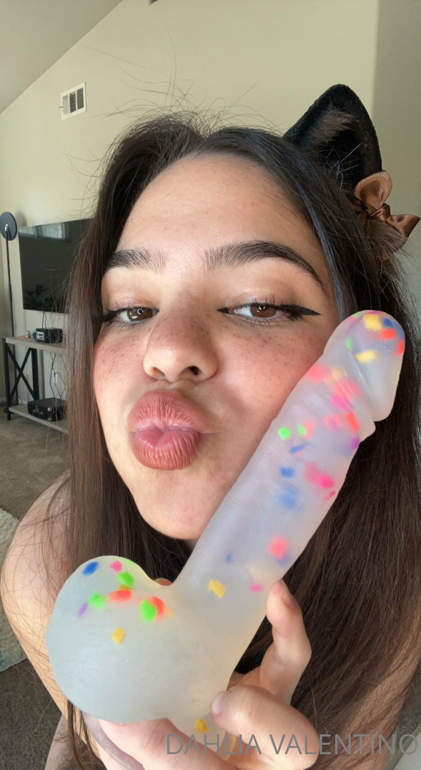 Photo by dahliavalentino published on January 16,2024 07:18:35 - BestThots