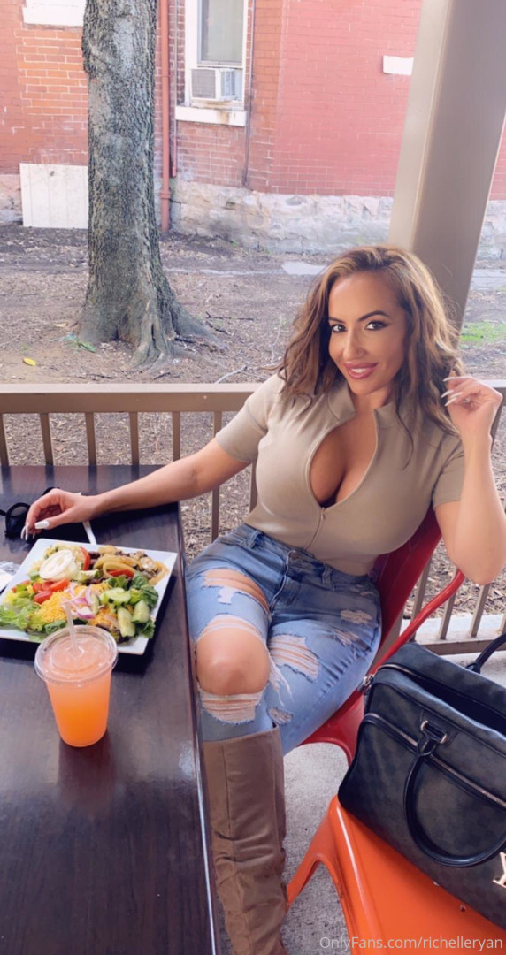 Photo by richelleryan published on August 16,2023 17:54:43 - BestThots