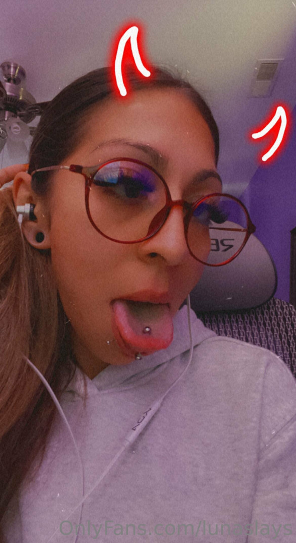 Photo by lunaslays published on October 13,2023 21:24:52 - BestThots