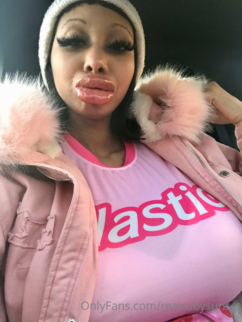 Photo by realrubysunset published on July 4,2023 22:42:29 - BestThots