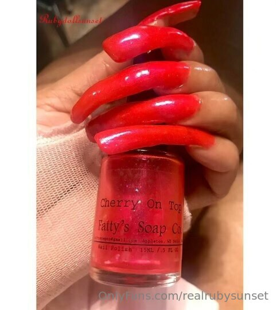 Photo by realrubysunset published on July 4,2023 22:48:07 - BestThots