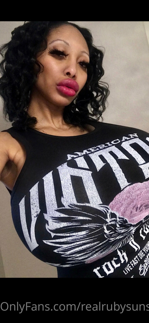 Photo by realrubysunset published on July 4,2023 22:48:45 - BestThots