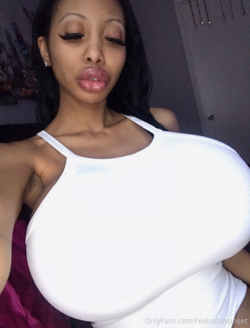 Photo by realrubysunset published on July 4,2023 22:52:25 - BestThots
