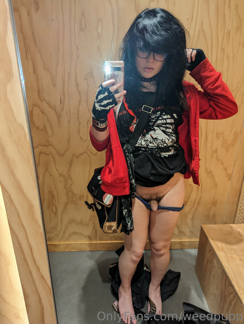 Photo by weedpupp published on May 16,2023 01:53:35 - BestThots