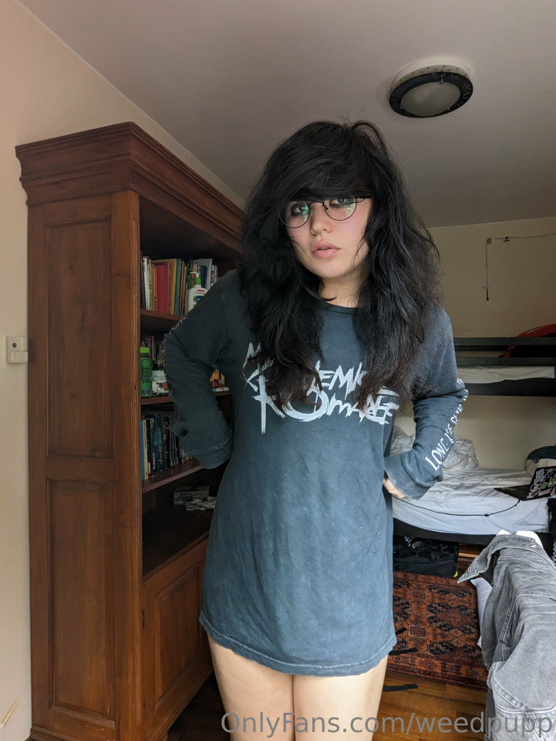 Photo by weedpupp published on May 16,2023 01:54:33 - BestThots