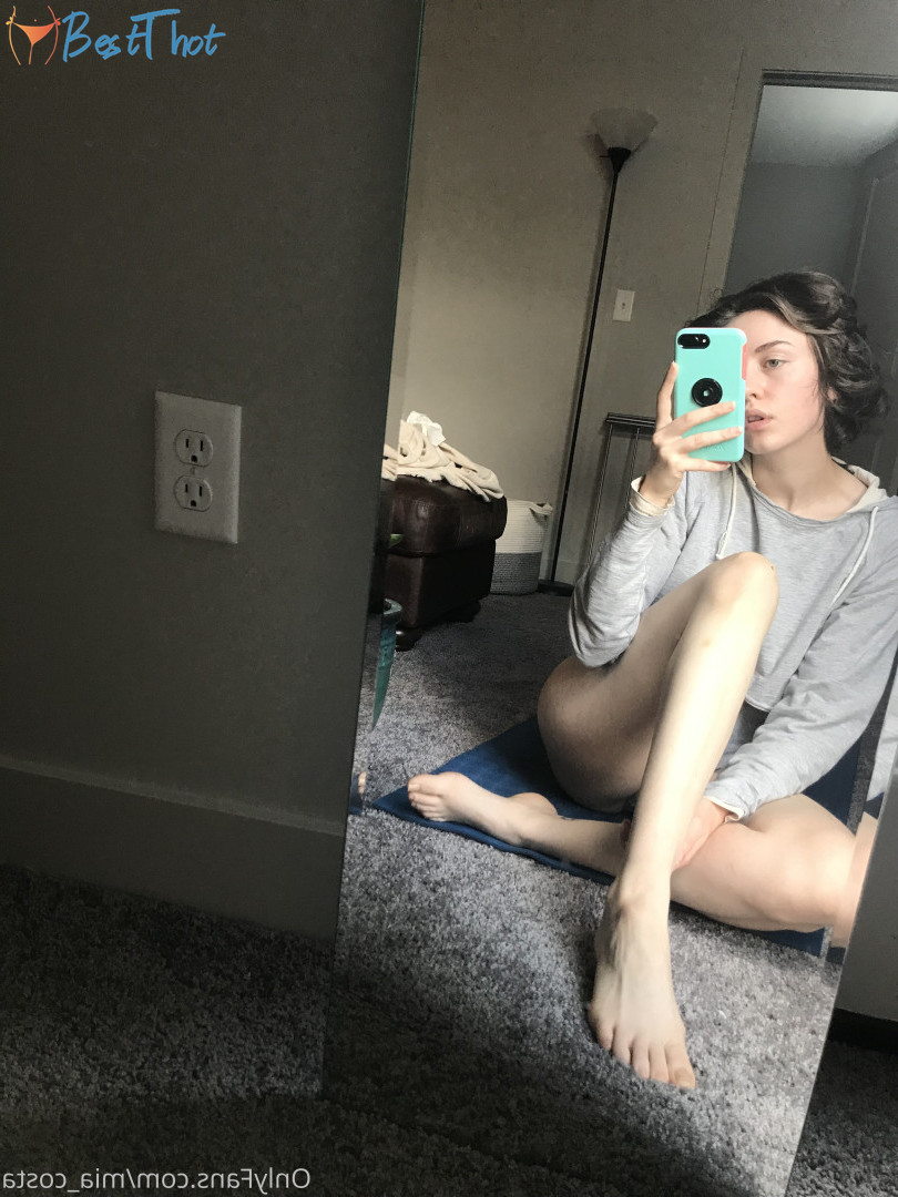 Photo by miaxcosta published on December 22,2024 13:10:33 - BestThots