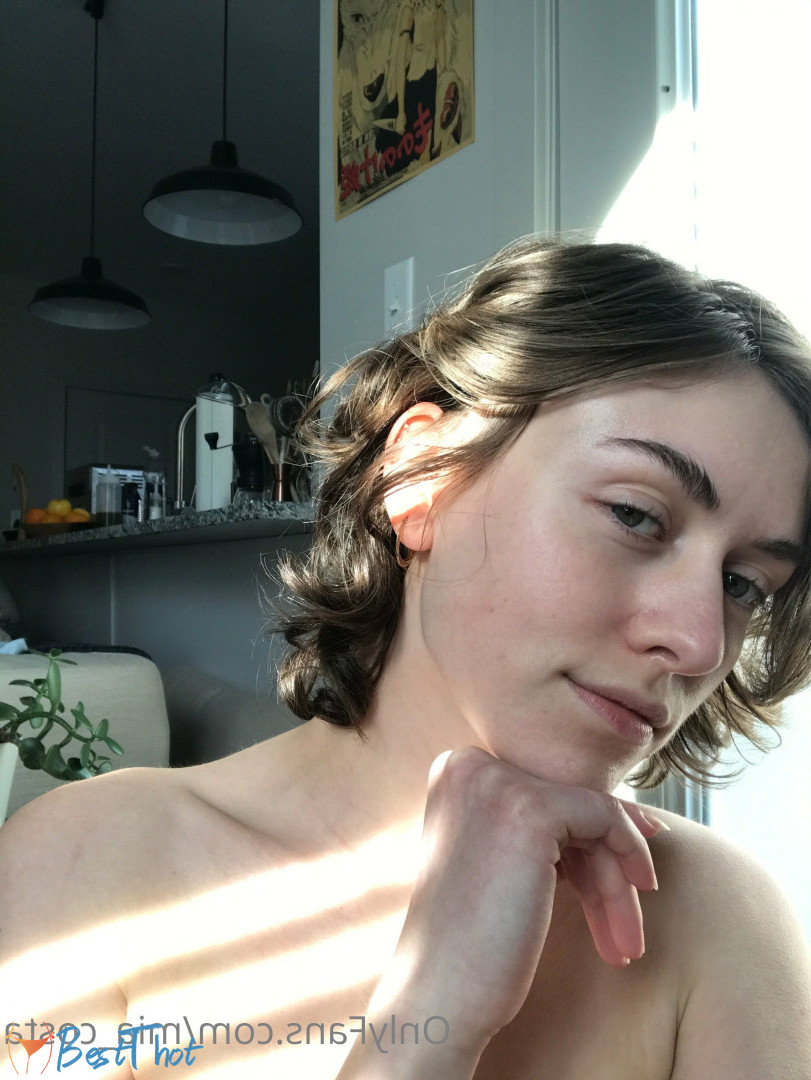 Photo by miaxcosta published on December 22,2024 13:10:52 - BestThots