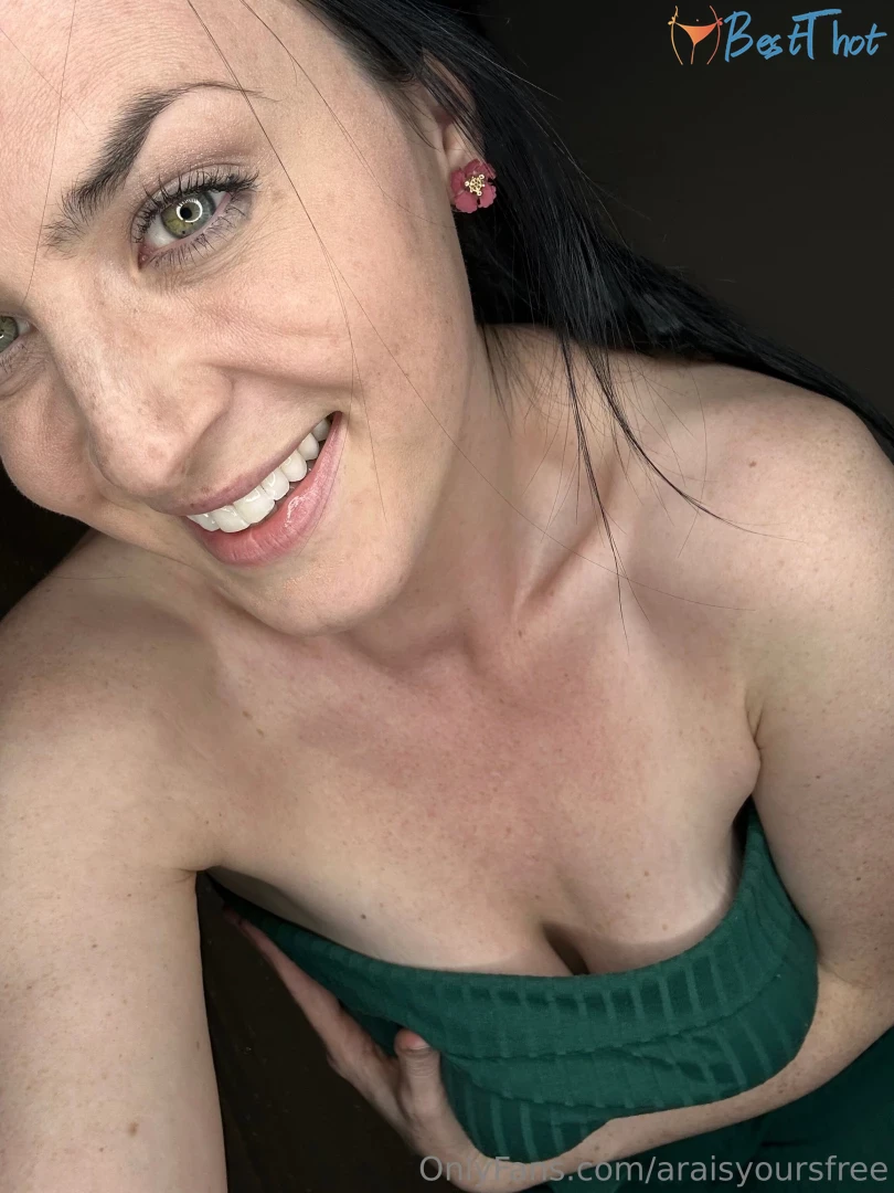 araisyoursfree #9811792