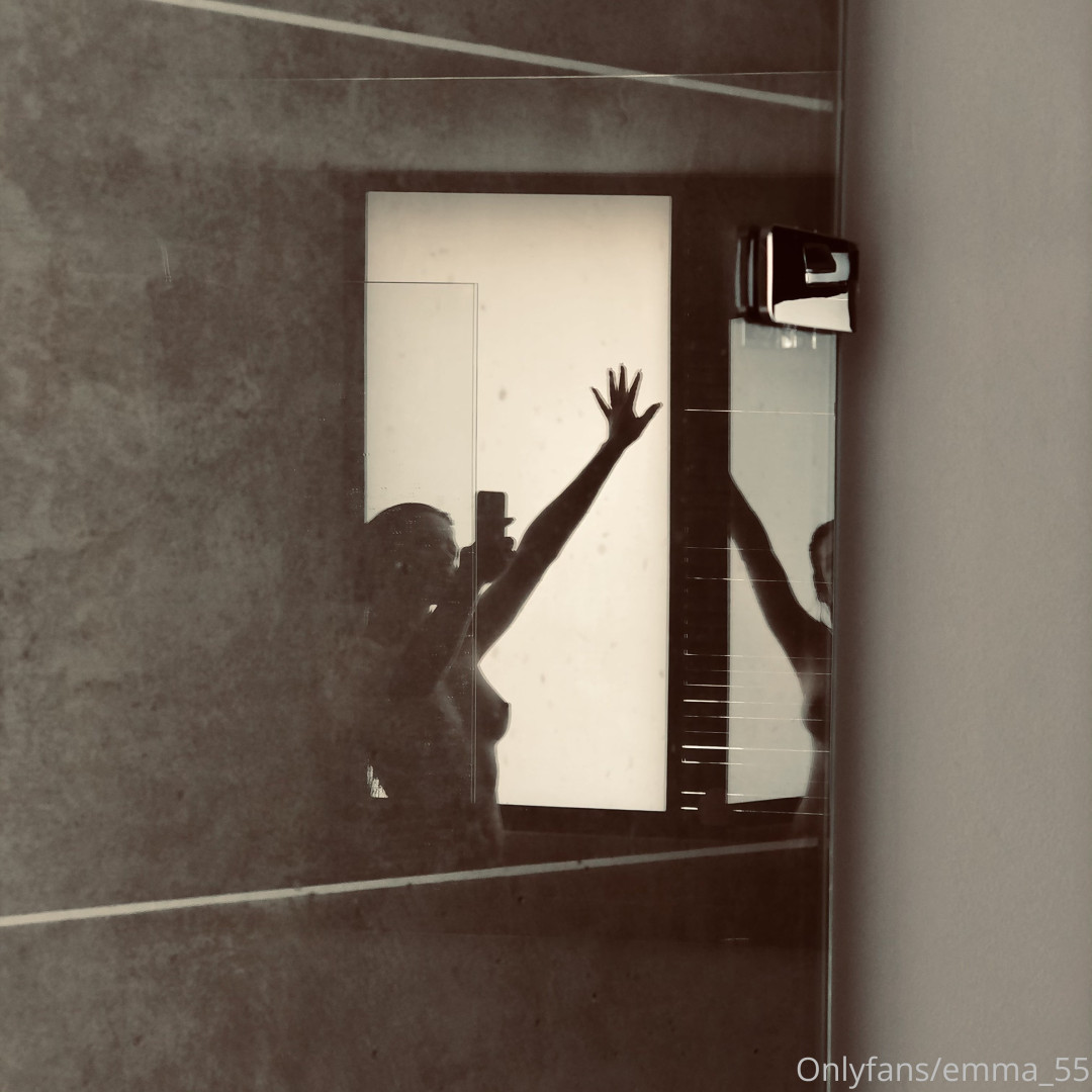 Photo by emma_55 published on January 15,2024 04:17:02 - BestThots