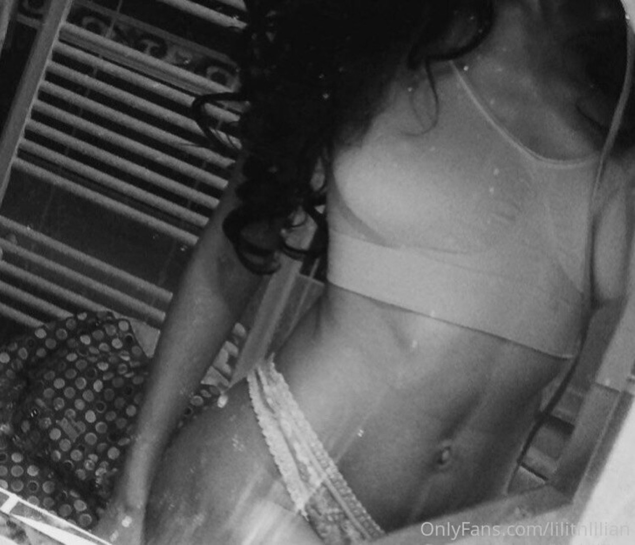 Photo by lilithlilian published on May 22,2023 21:03:04 - BestThots