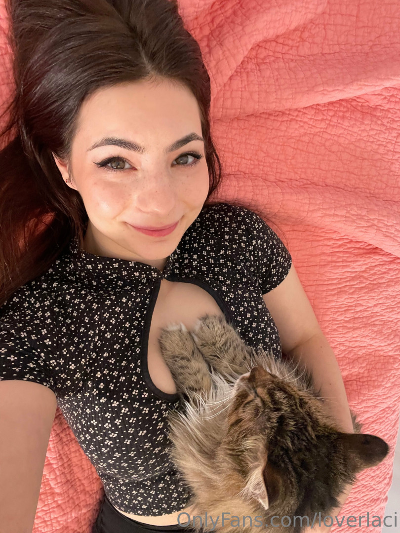Photo by loverlaci published on August 25,2023 02:19:56 - BestThots