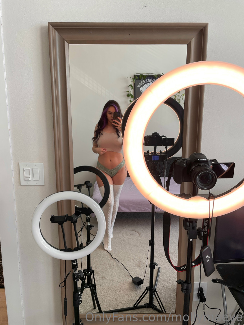 Photo by mollymaeve published on July 7,2023 04:58:01 - BestThots