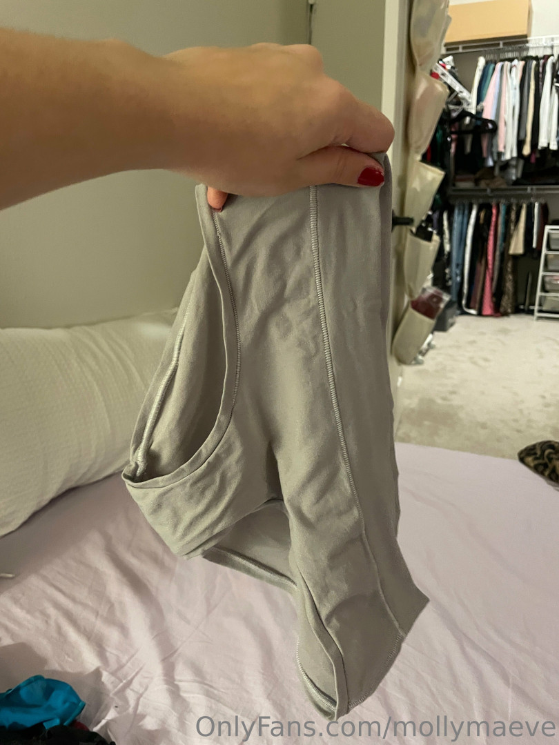 Photo by mollymaeve published on July 7,2023 04:58:52 - BestThots