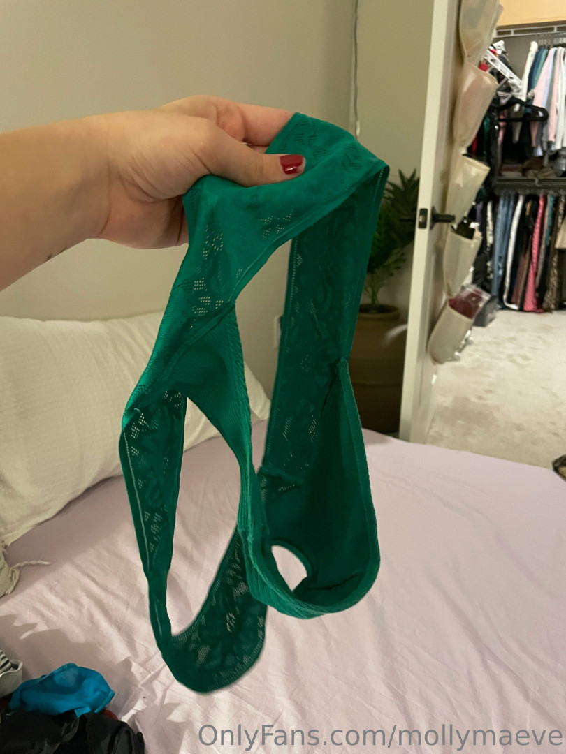 Photo by mollymaeve published on July 7,2023 04:59:09 - BestThots