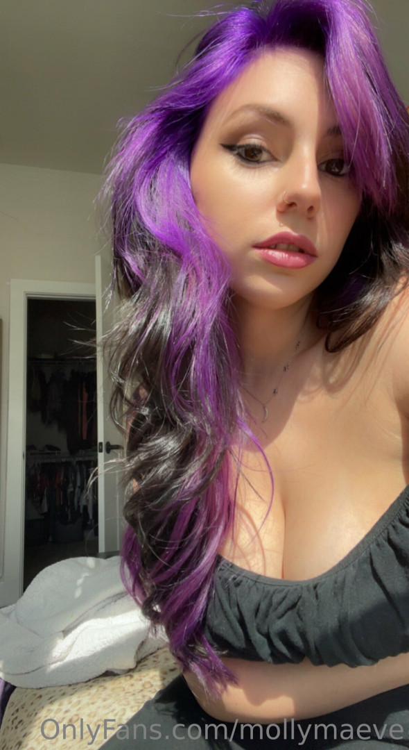 Photo by mollymaeve published on July 7,2023 04:59:55 - BestThots