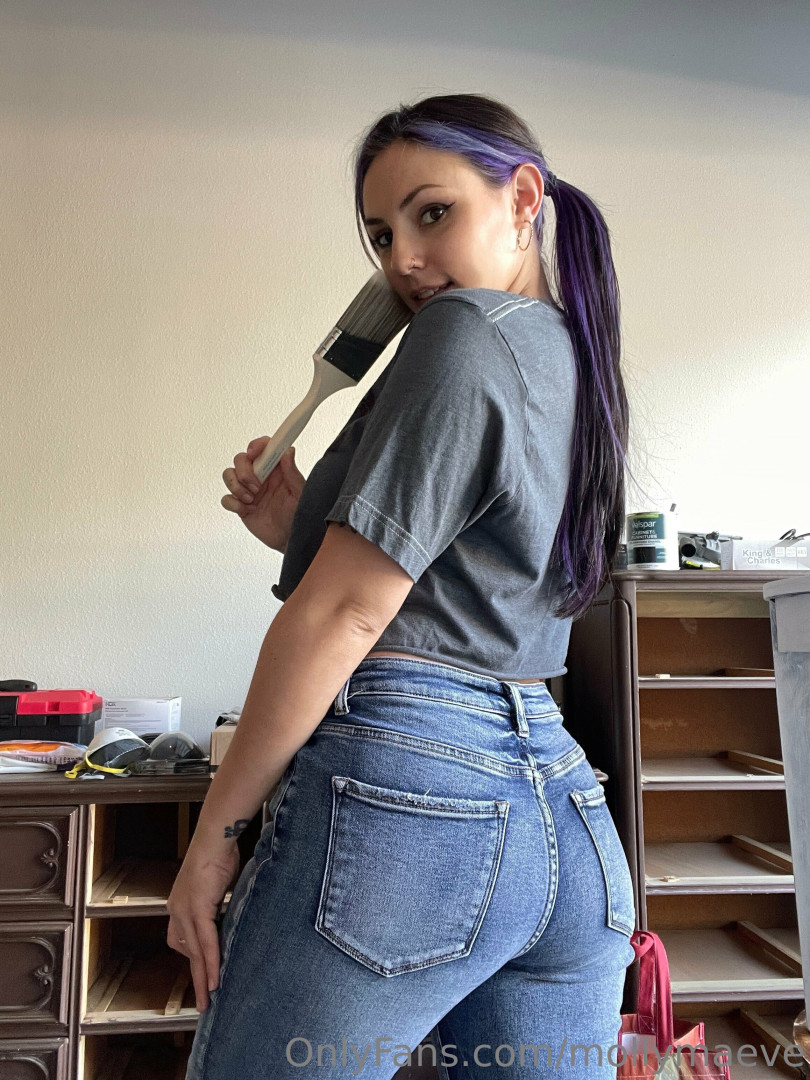 Photo by mollymaeve published on July 7,2023 05:00:04 - BestThots