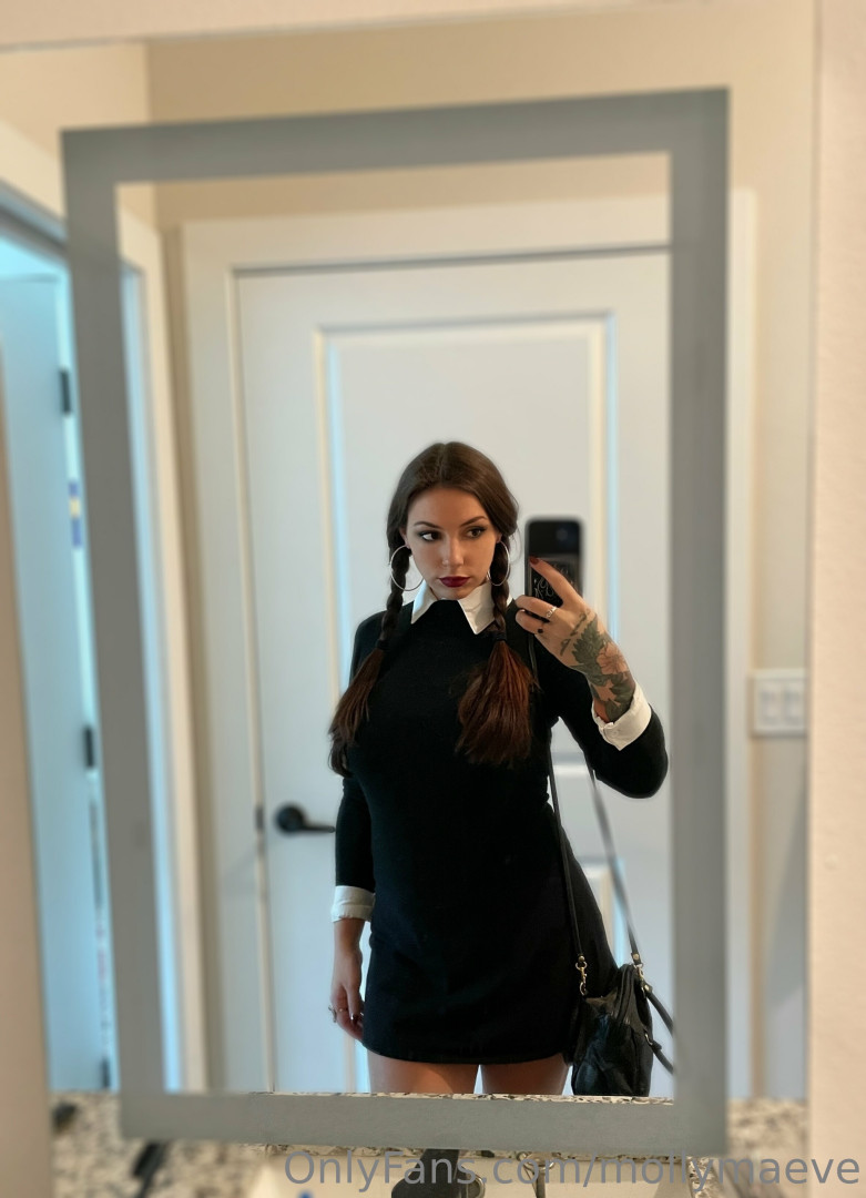 Photo by mollymaeve published on July 7,2023 05:01:07 - BestThots