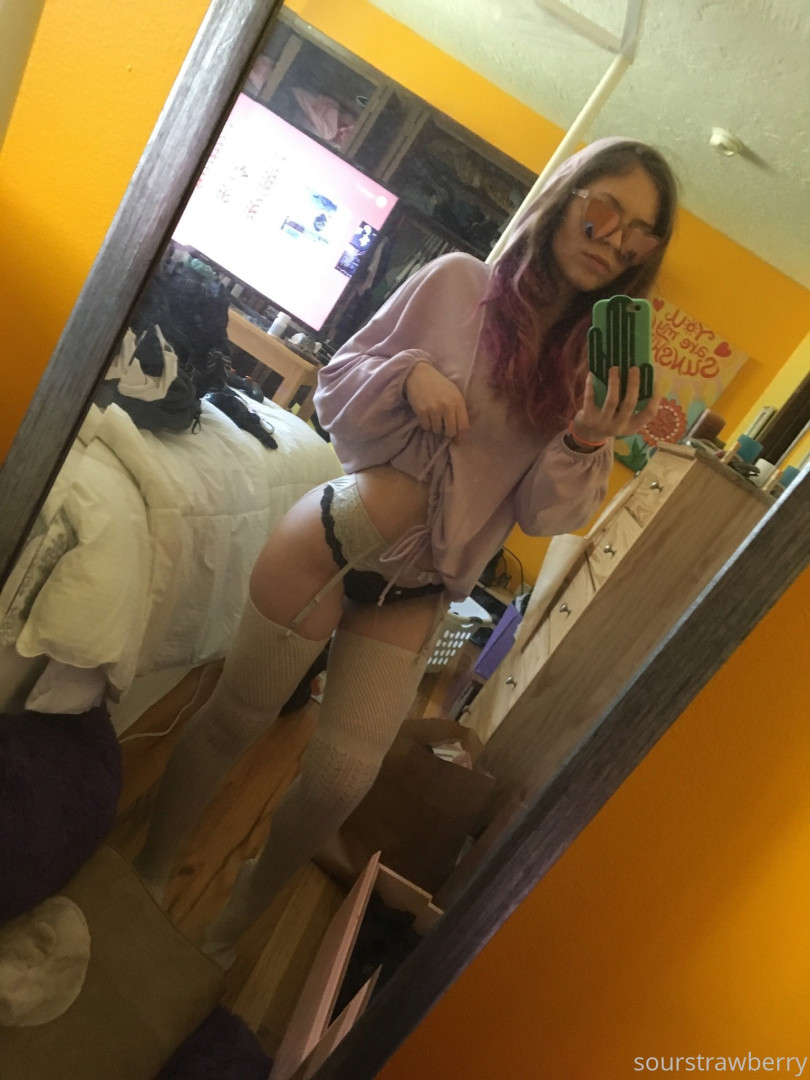 Photo by sourstrawberry published on June 13,2023 13:08:15 - BestThots