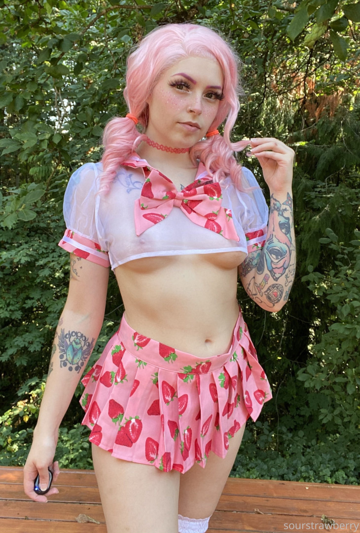 Photo by sourstrawberry published on June 13,2023 14:57:58 - BestThots