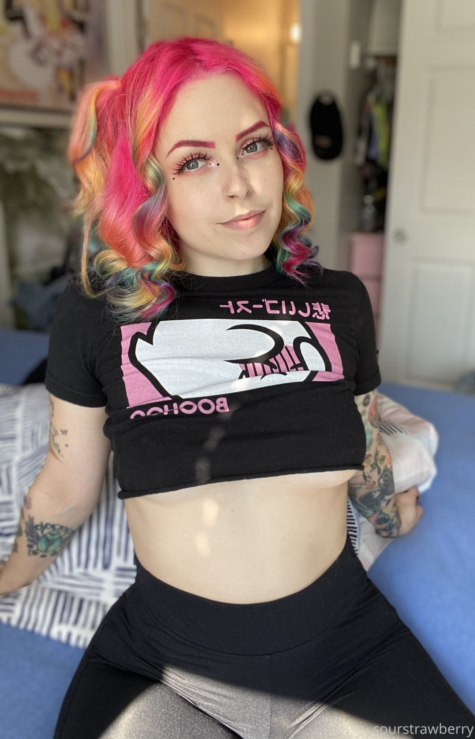 Photo by sourstrawberry published on June 13,2023 15:03:34 - BestThots