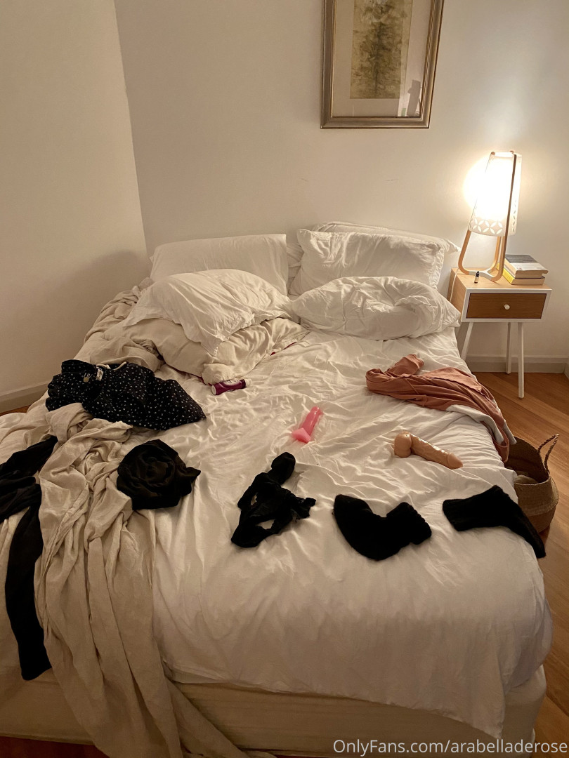 Photo by arabelladerose published on October 16,2023 08:35:33 - BestThots