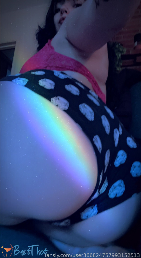 Photo by onlineevie published on January 27,2025 06:02:50 - BestThots