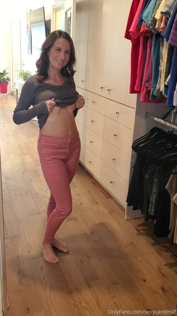 Photo by sexycarolmilf published on May 18,2023 05:09:44 - BestThots