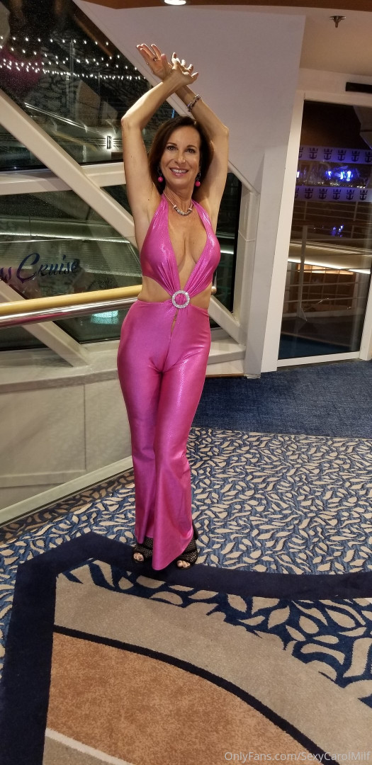 Photo by sexycarolmilf published on May 18,2023 05:12:16 - BestThots